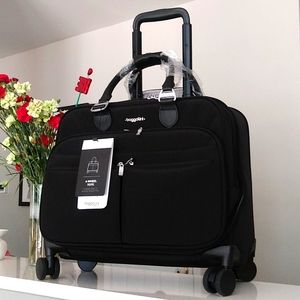 Baggallini Unisex Adult 4 Wheel Tote bag-Black color